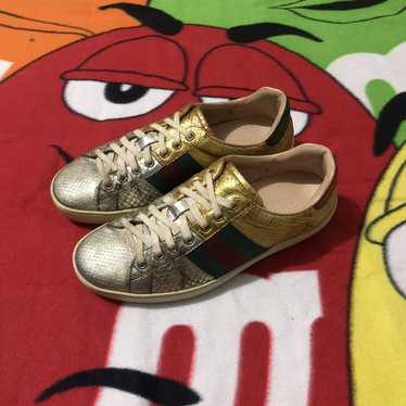 Gucci ace store metallic snakeskin sneakers