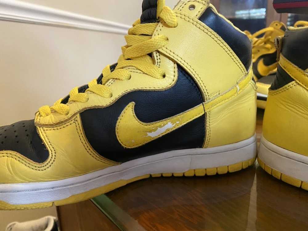 Nike 1999 Dunk High Le Black | Bright Goldenrod - image 6