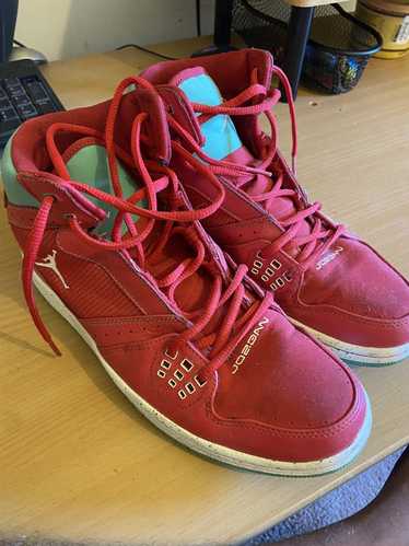 Jordan Brand × Sneakers × Streetwear Nike Jordan 1