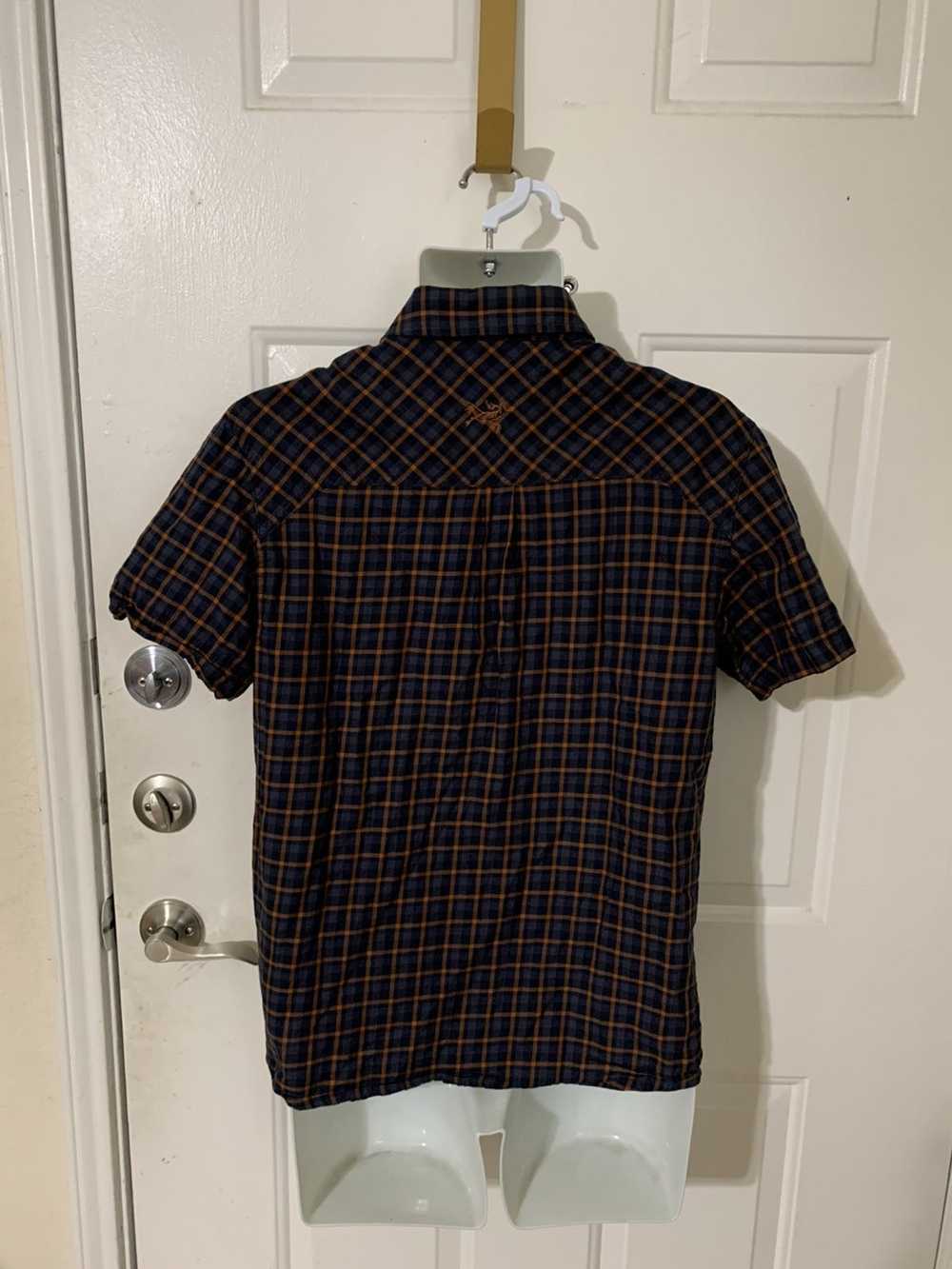 Arc'Teryx SS plaid shirt w/ dbl Pockets - image 4