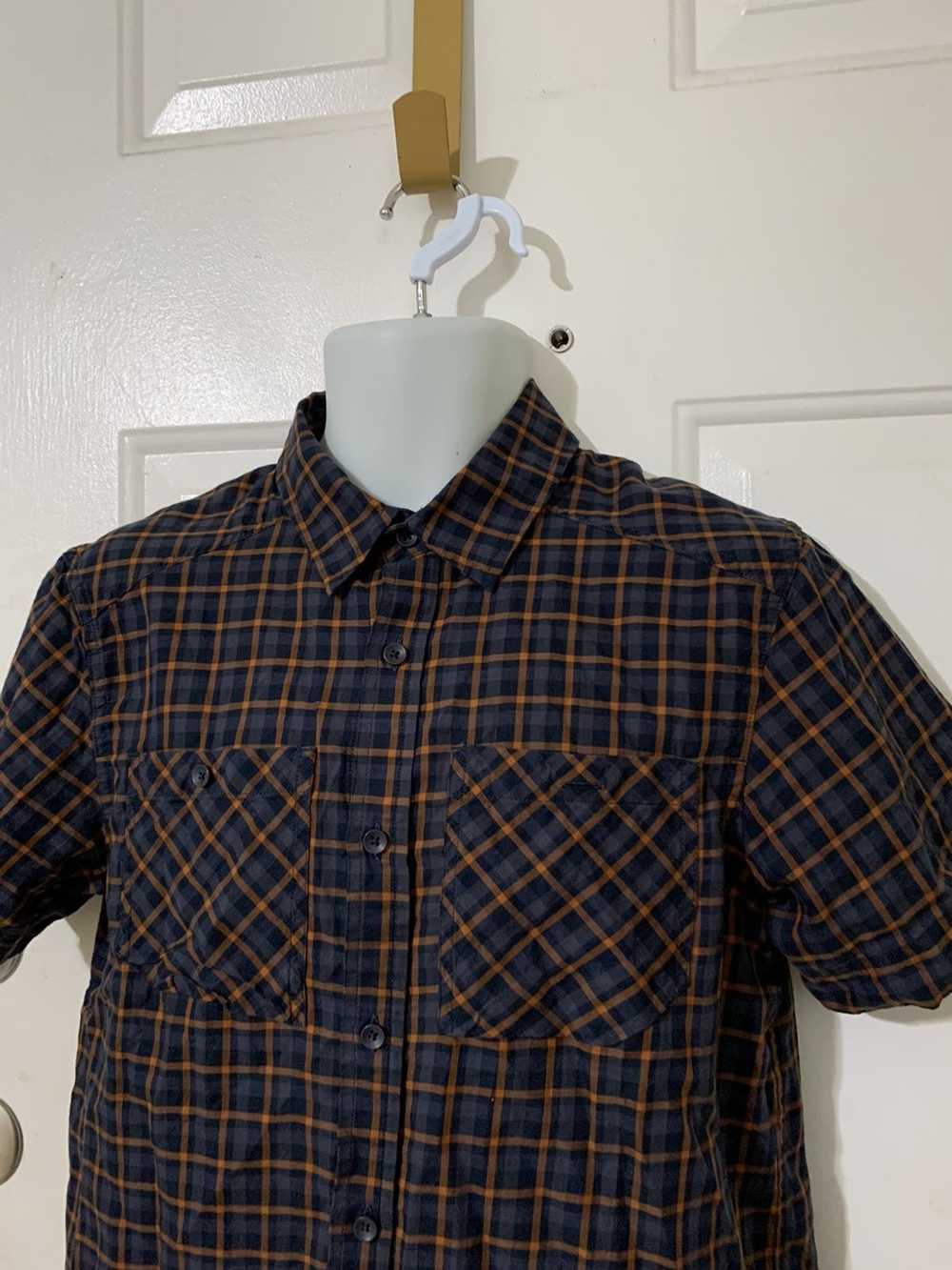 Arc'Teryx SS plaid shirt w/ dbl Pockets - image 5