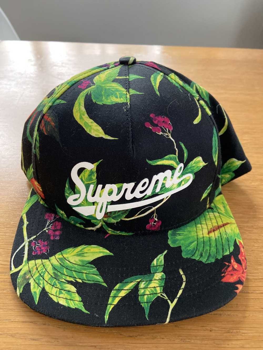 Supreme Supreme Black Tropical Snapback - image 2