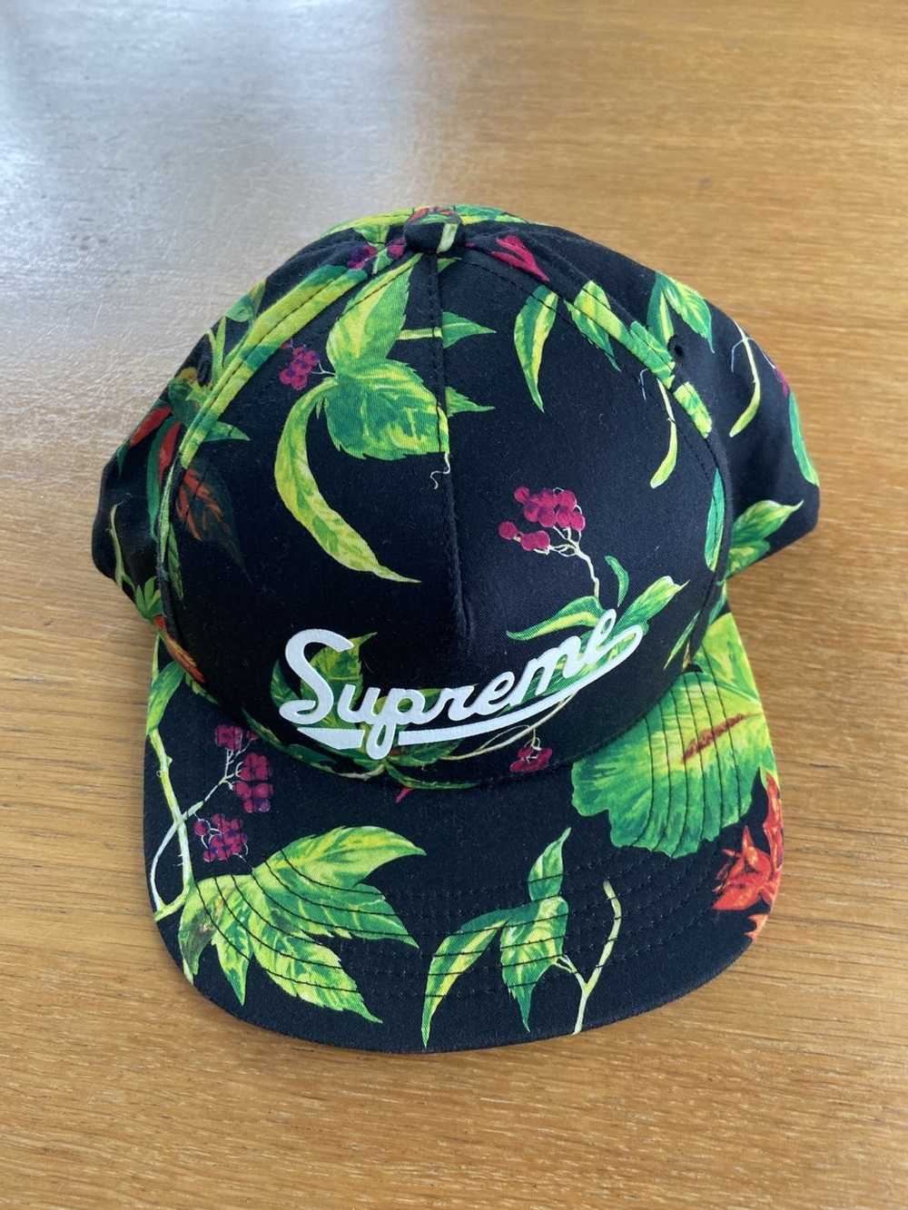 Supreme Supreme Black Tropical Snapback - image 6