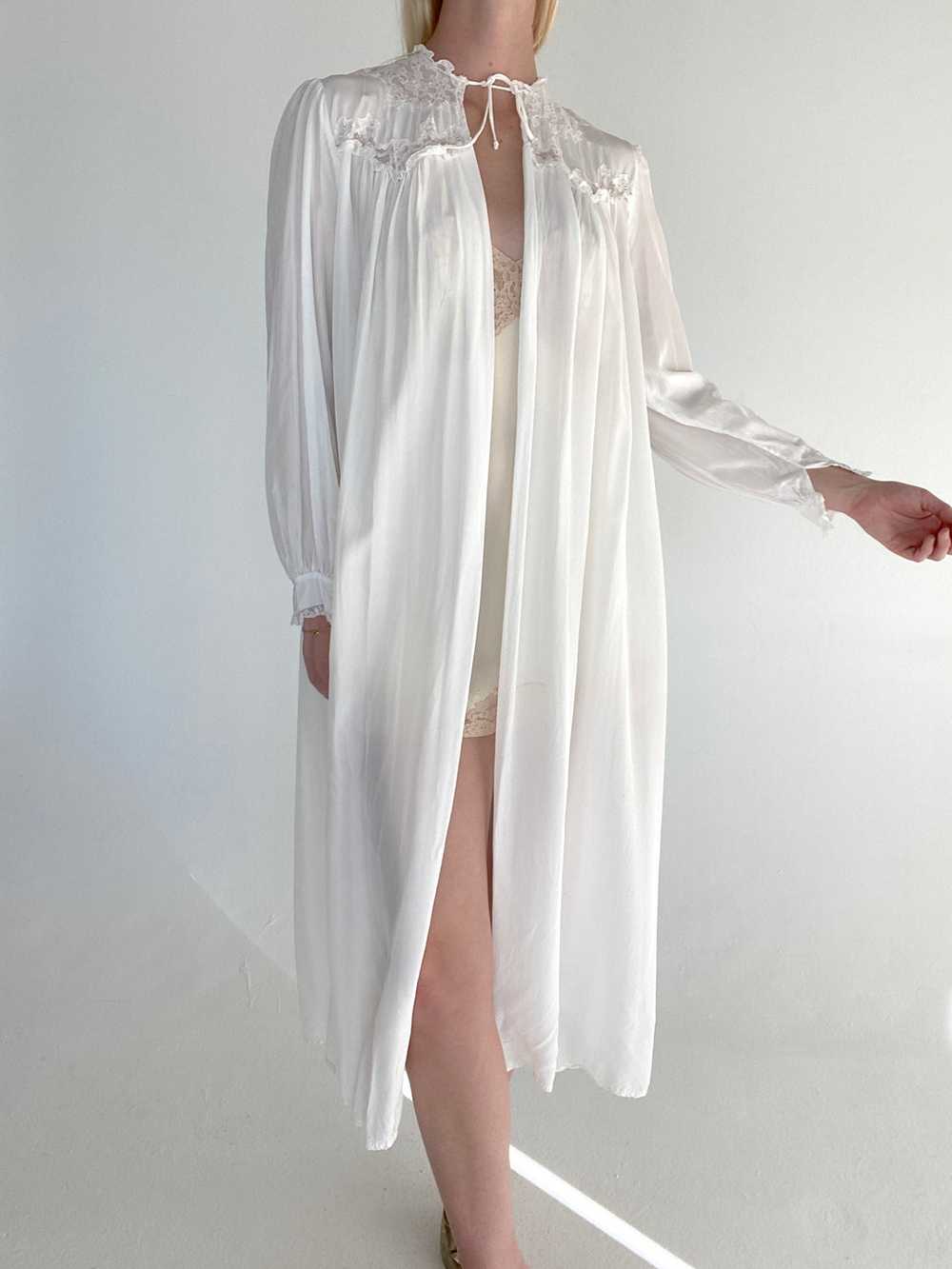 1930's Bridal White Robe With Lace - image 5