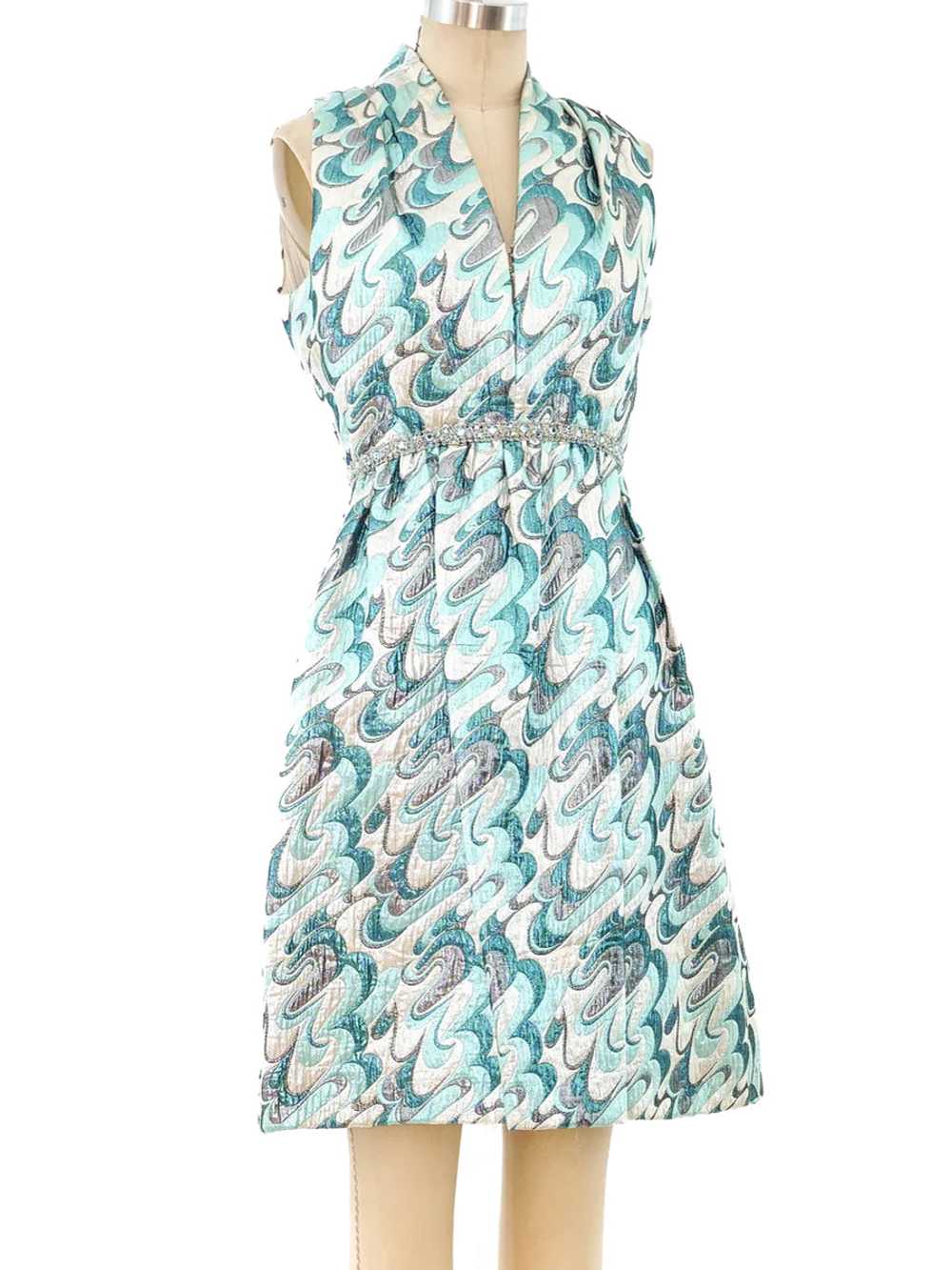 1960's Swirl Brocade Sleeveless Dress - image 3