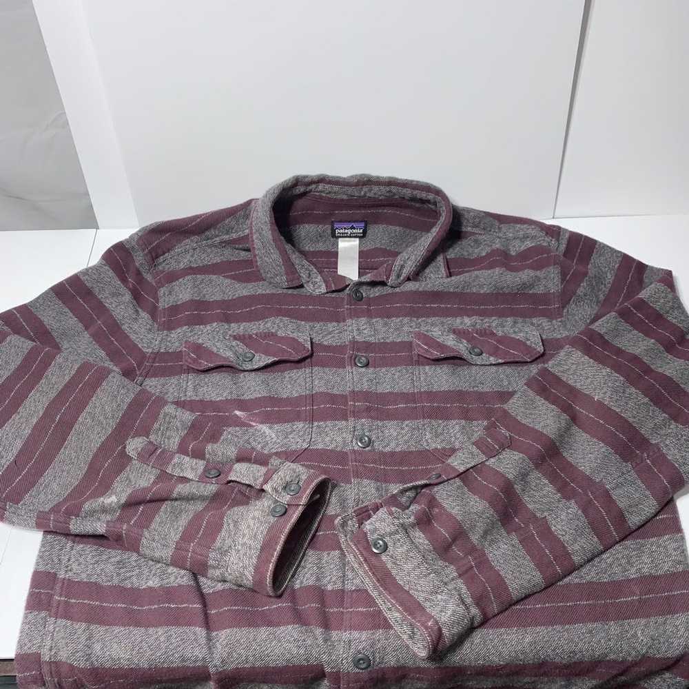 Patagonia Patagonia Men's Heavy Flannel Size Large - image 1