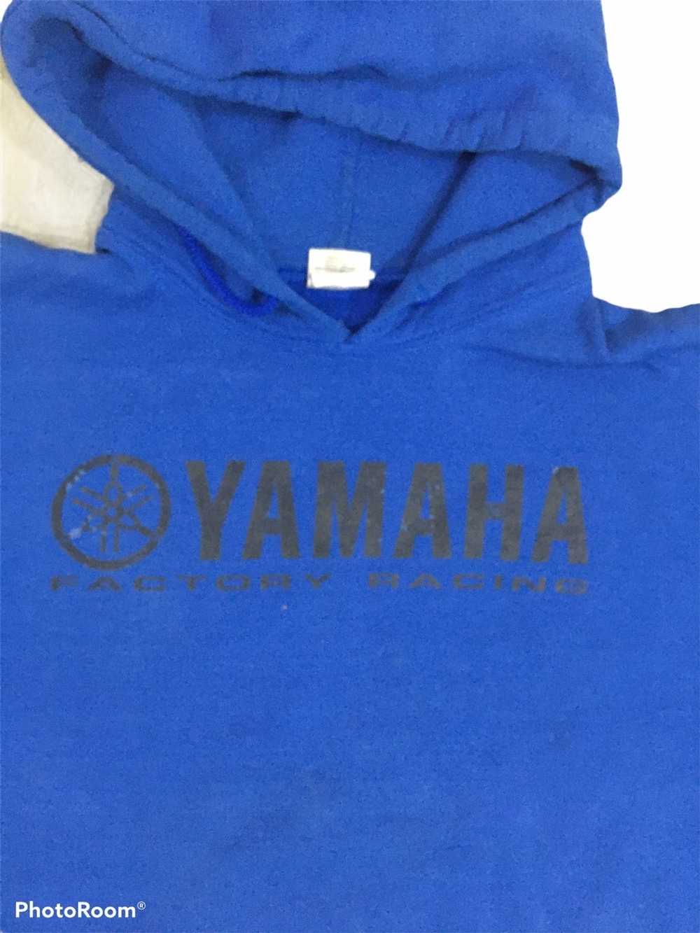 Gildan × Yamaha VINTAGE YAMAHA FACTORY RACING HOO… - image 4