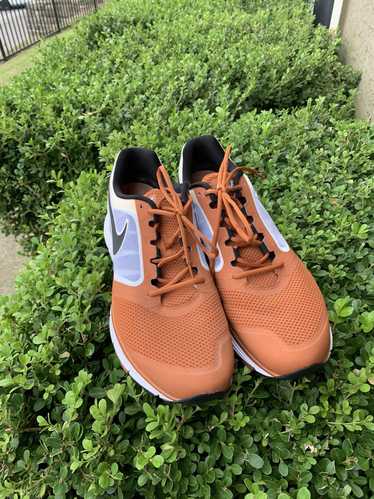 Nike Nike Vomero 8 Texas Longhorns