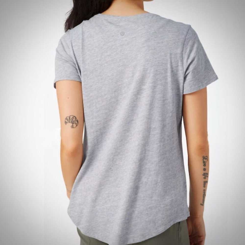 Lululemon Love Crew Short Sleeve T-Shirt Lightwei… - image 2