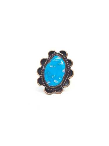 Sterling Silver Scalloped Edge Turquoise Ring
