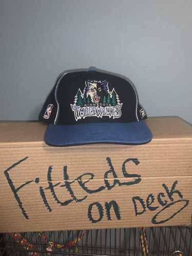 NBA Minnesota Timberwolves 7 3/4 fitted! oldie *re