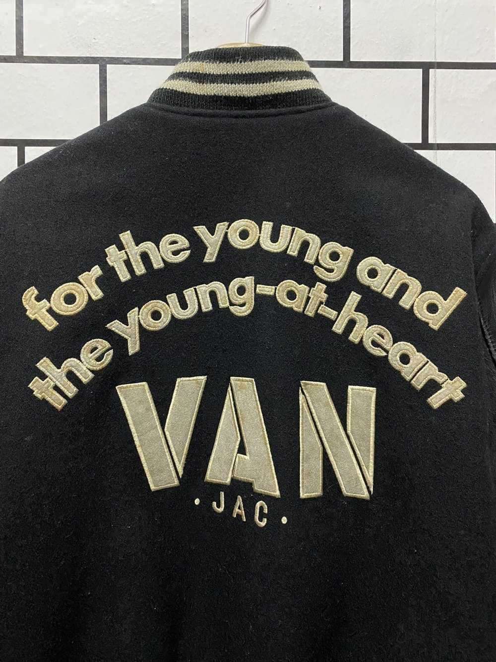 Japanese Brand × Van × Varsity Jacket Vintage Van… - image 4