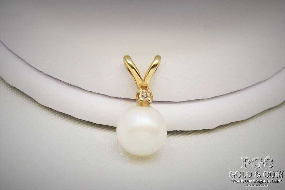 Pearl Diamond Pendant 14k Yellow Gold .01ct Diamo… - image 2