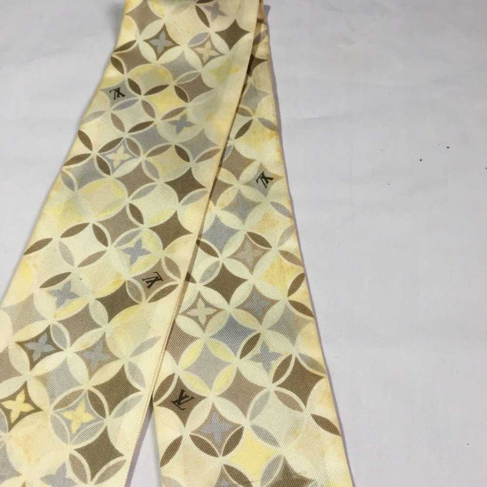 Louis Vuitton Lv chocker silk scarf - image 6