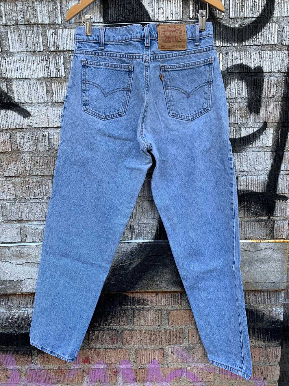 Levis 550 Jeans – W: 31" - image 3