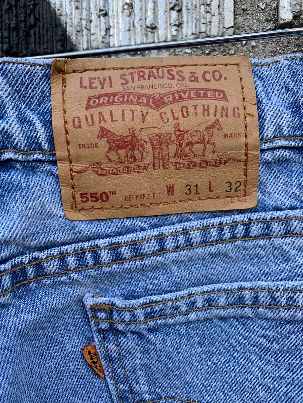 Levis 550 Jeans – W: 31" - image 4