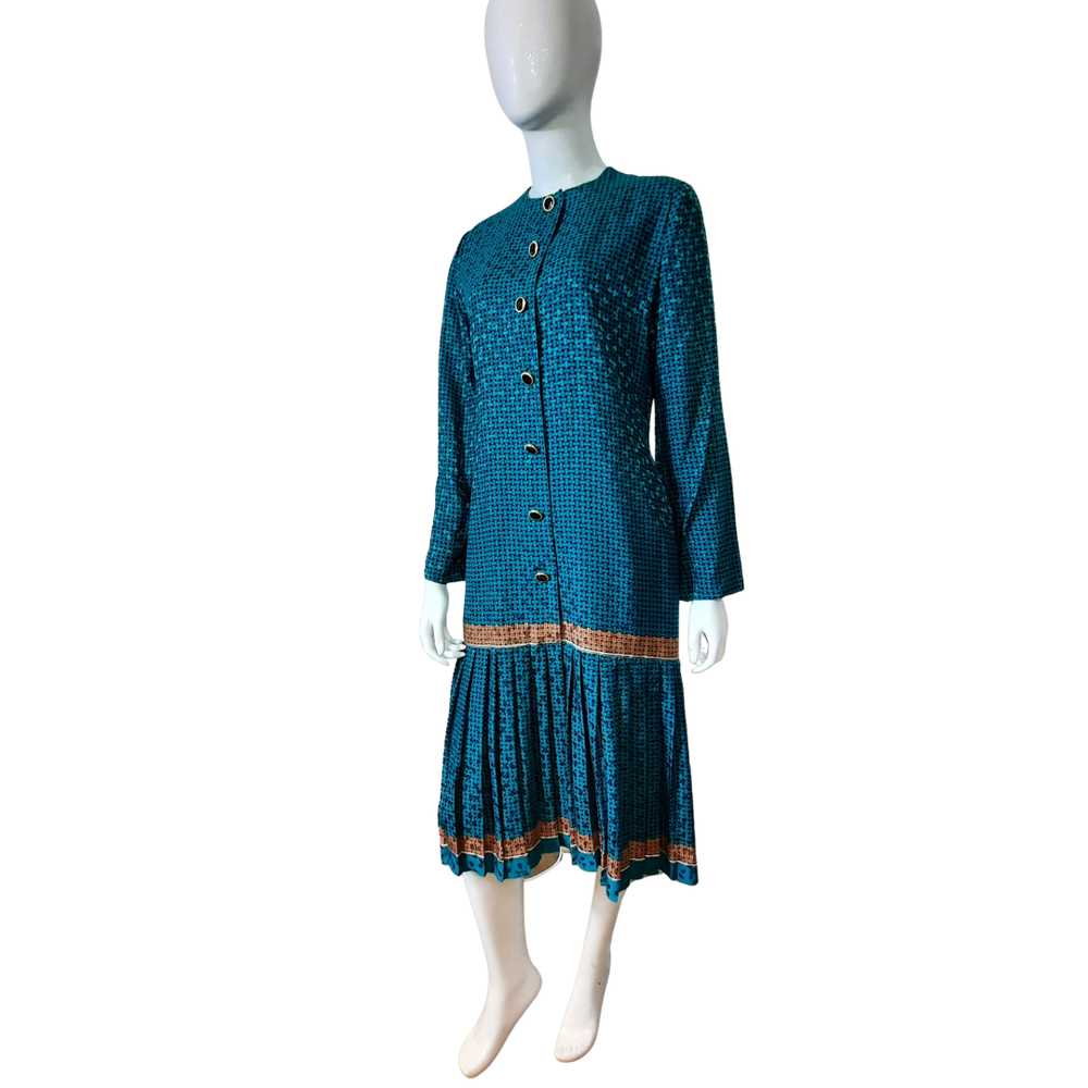 Julie Francis Silk Jacquard Pleated Dress Size 8 - image 10