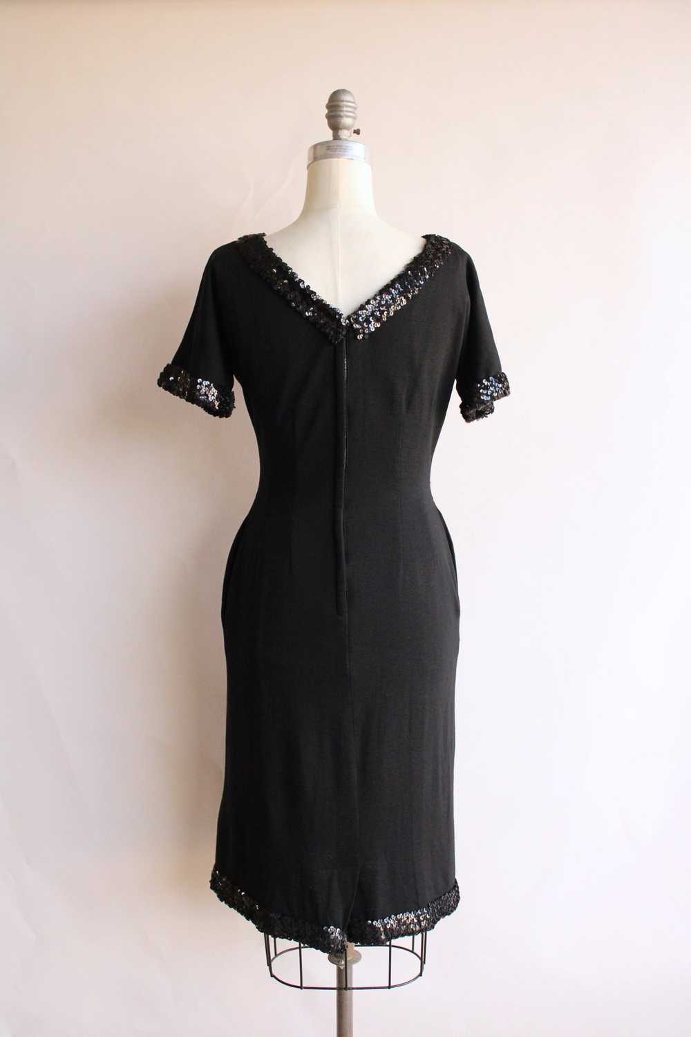 Vintage 1950s 1960s Black Wiggle Dress with Pocke… - image 9
