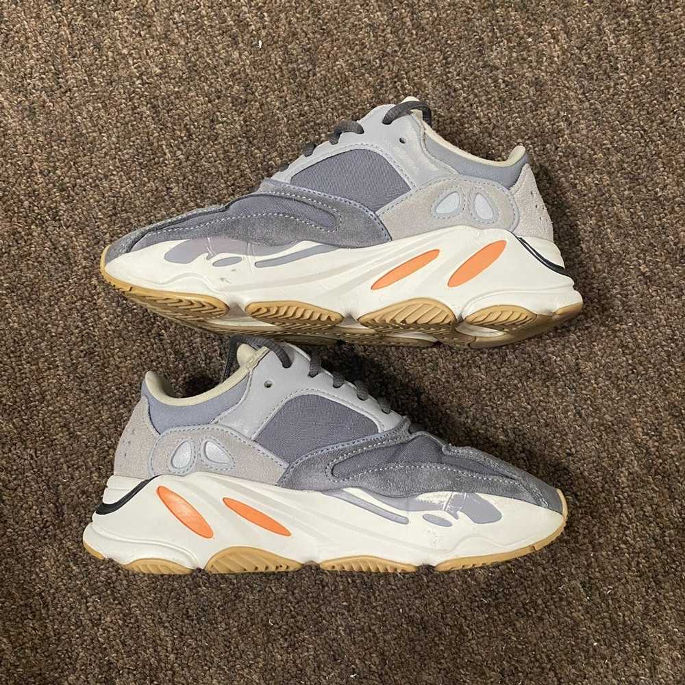 Adidas × Kanye West Yeezy Boost 700 Magnet 2019 - image 2