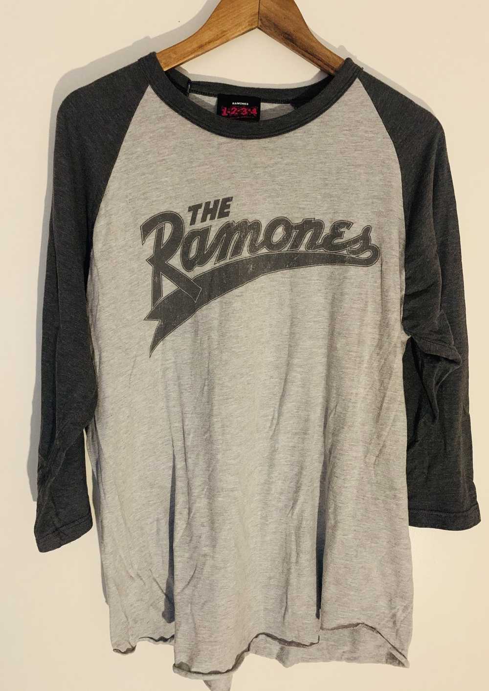 Band Tees × Rock Band × Vintage Vintage The Ramon… - image 1