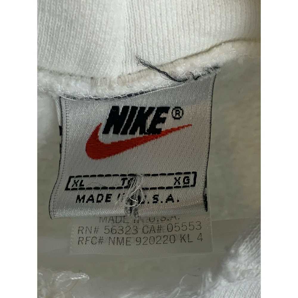 Nike Nike Screenprinted Embroidered Swoosh White … - image 4