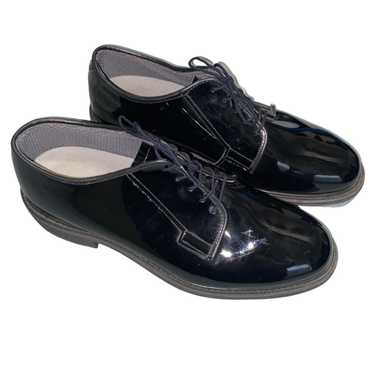 Bates lites deals high gloss oxford