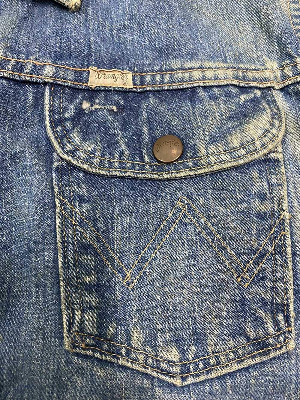 Distressed Denim × Made In Usa × Wrangler Vintage… - image 4