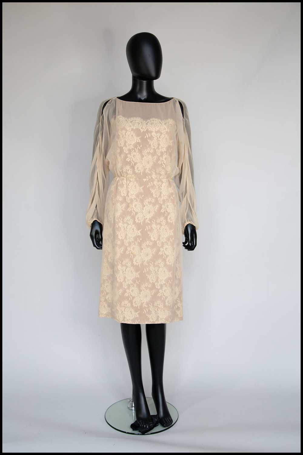 Vintage 1960s Travilla Champagne Lace Wiggle Dress - image 1