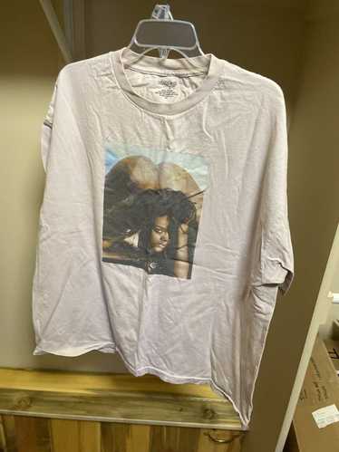 Vintage Rihanna vintage shirt