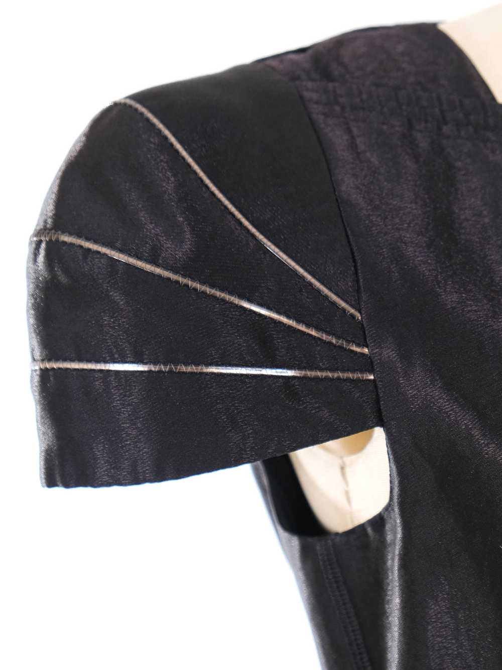 Gianfranco Ferre Tailored Cap Sleeve Jacket - image 6