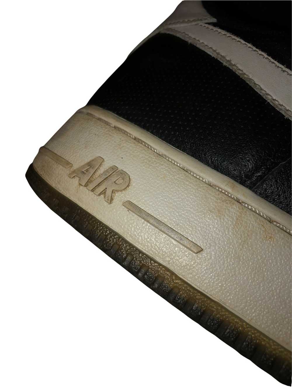 Nike RARE 2011 NIKE AIR FORCE 1 "Patent Perforate… - image 5