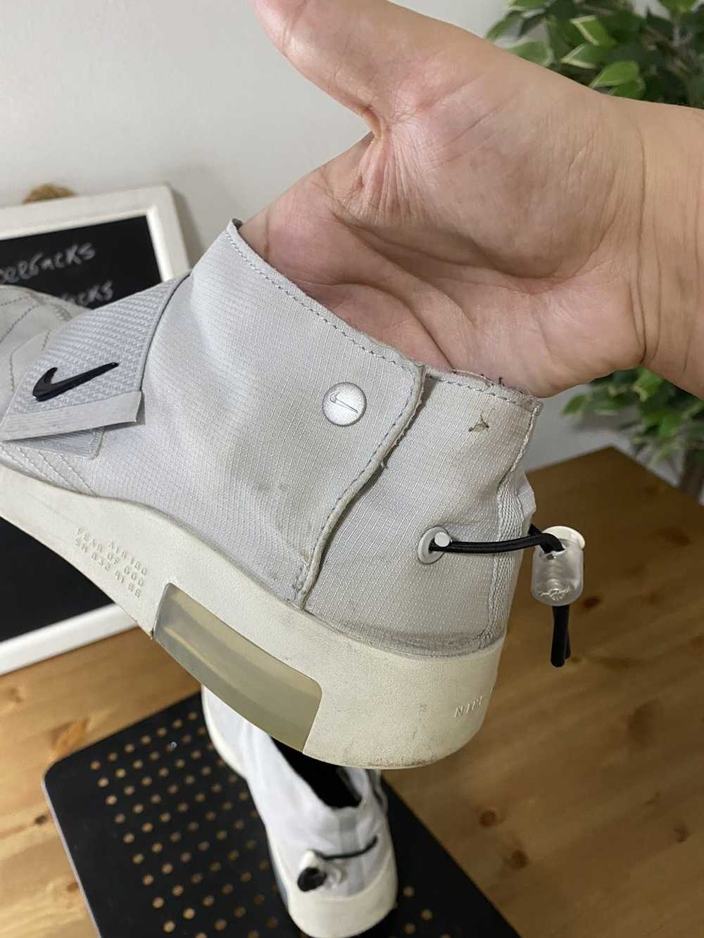 Fear of God × Nike Air Fear Of God Moc Pure Plati… - image 12