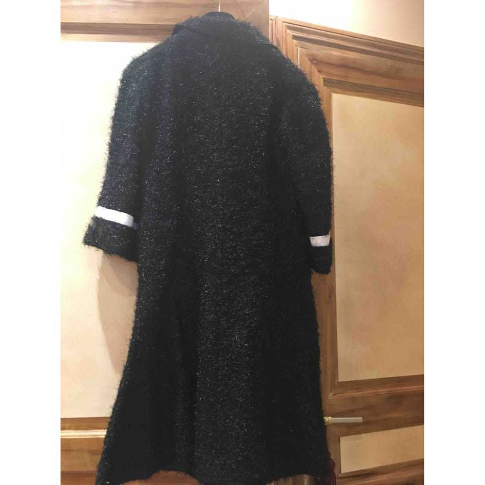 Chanel Tweed coat - image 3