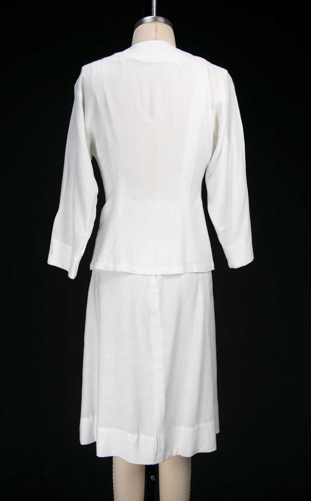 Vintage 1940's White Cotton Dress Set, Blouse & S… - image 9