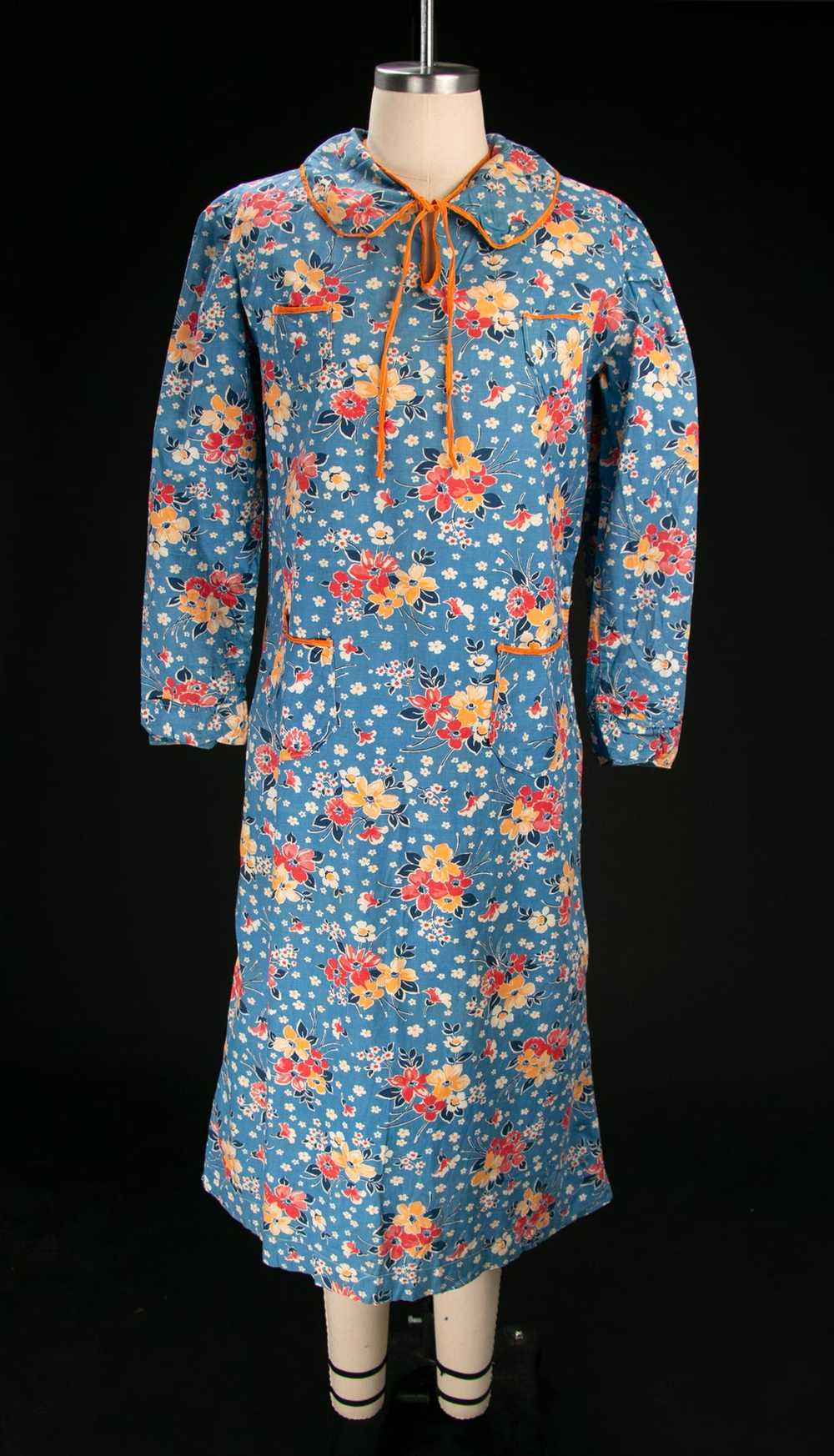 Vintage 1930's Floral Cotton Long Sleeved Day Dre… - image 7