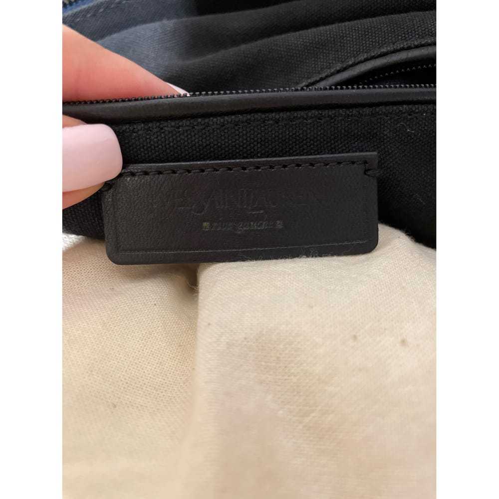 Yves Saint Laurent Chyc patent leather handbag - image 3