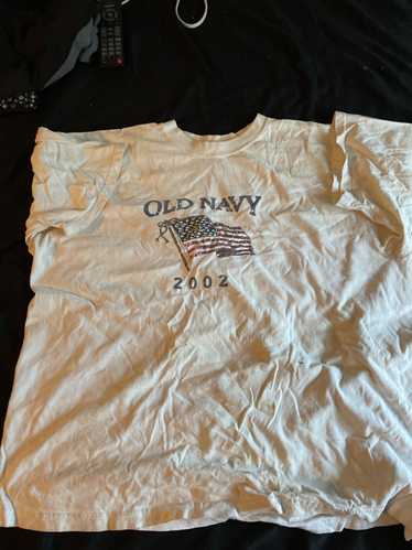 Old Navy Vintage well worn old navy 4th July T-shi