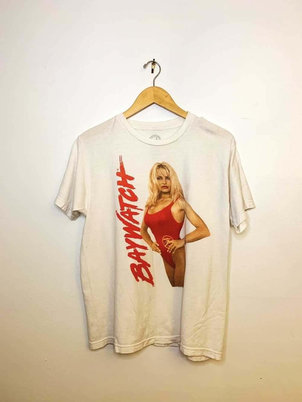 Streetwear × Vintage Baywatch/Pam Anderson t shirt - image 1