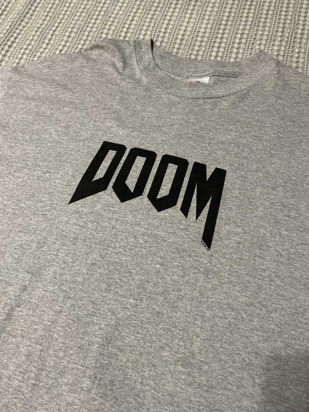 Vintage Doom Movie 2005 Y2K Vintage Shirt - image 2