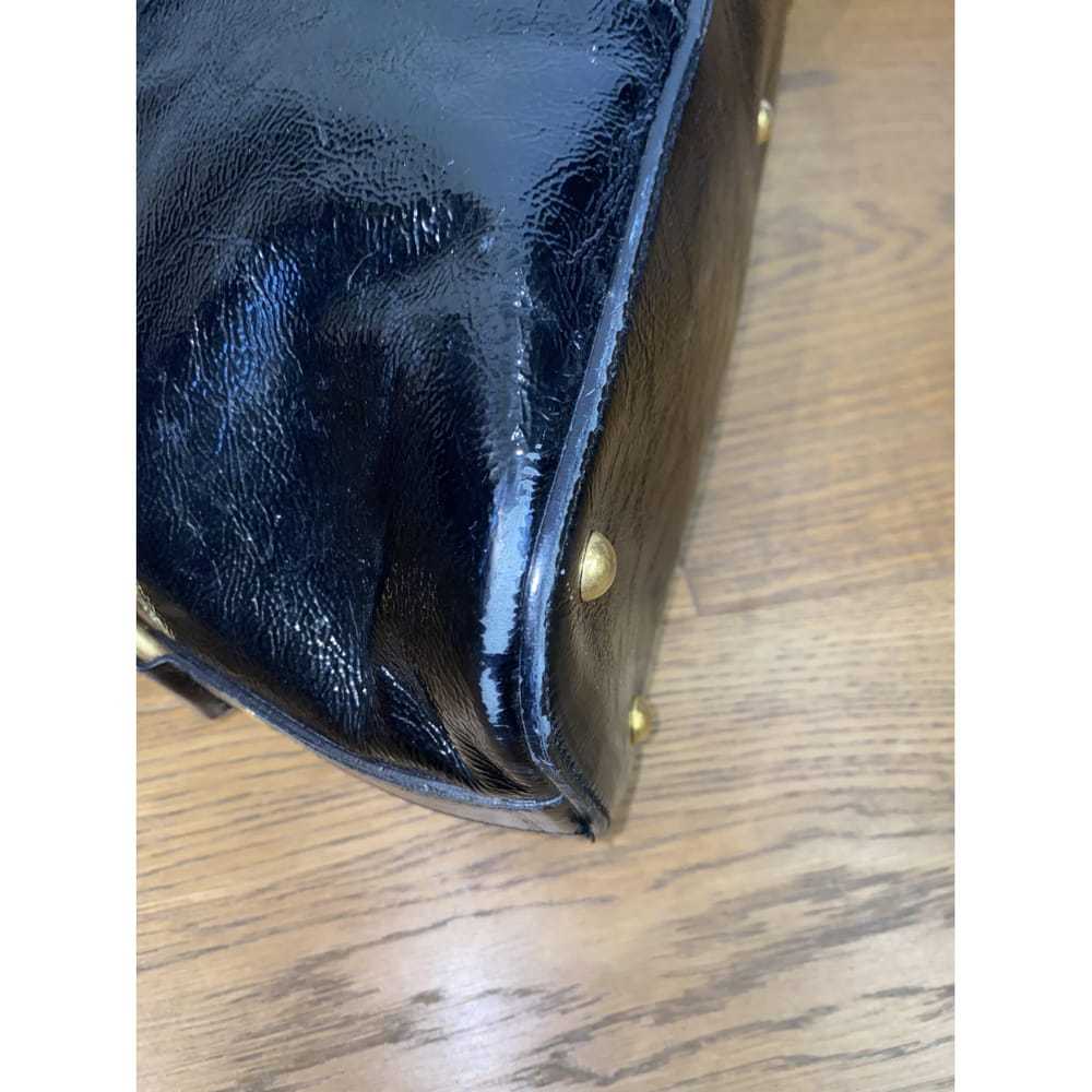 Yves Saint Laurent Muse patent leather handbag - image 9