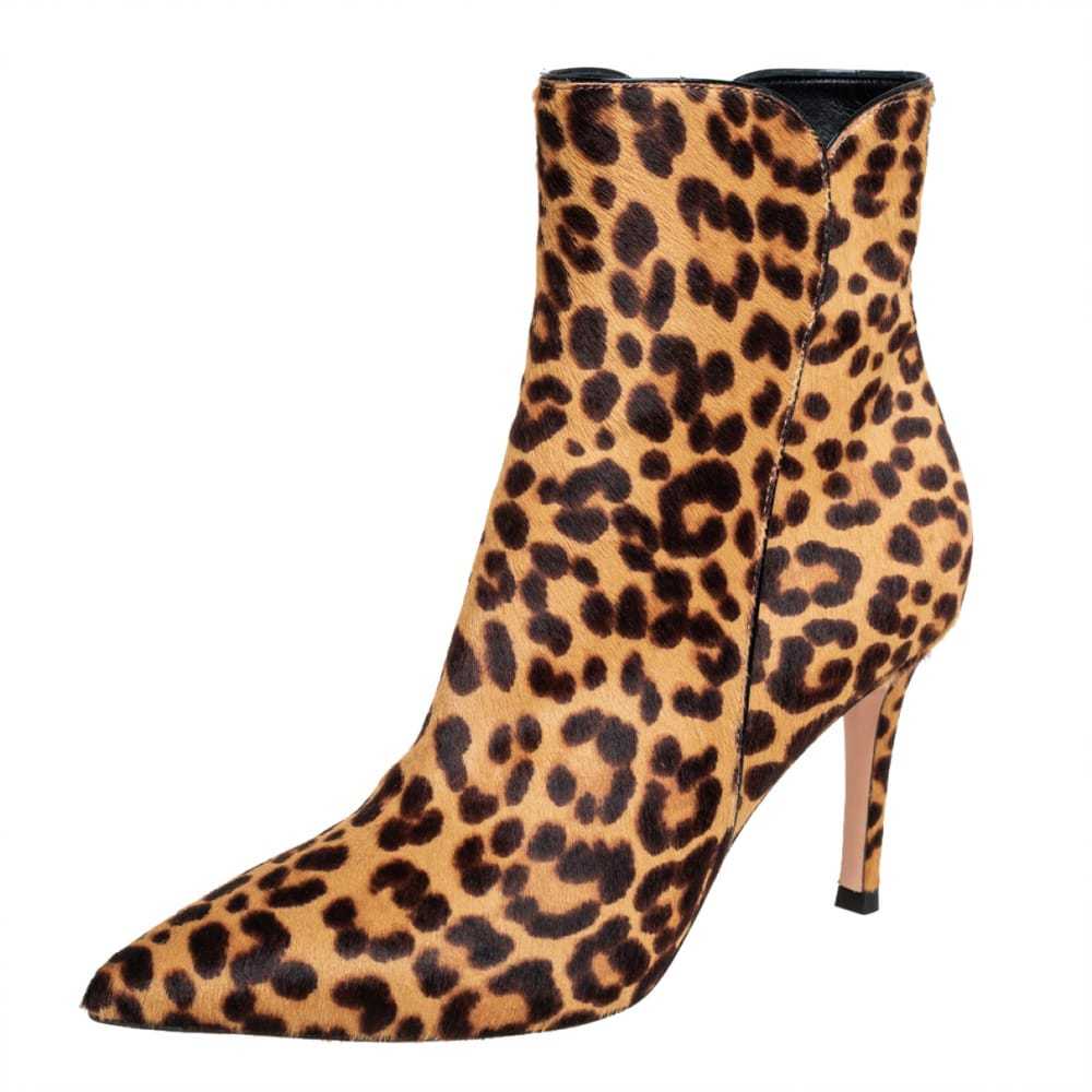 Gianvito Rossi Pony-style calfskin boots - image 1