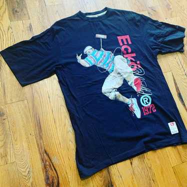 Vintage New England Patriots NFL T-Shirt - Size M – eKONIQ