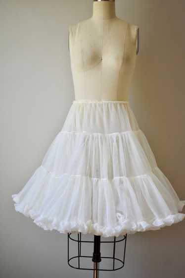 1950s White Underskirt - image 1