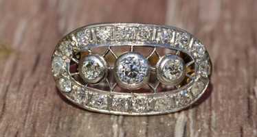 The Yorktown: Platinum topped Filigree Ring set w… - image 1