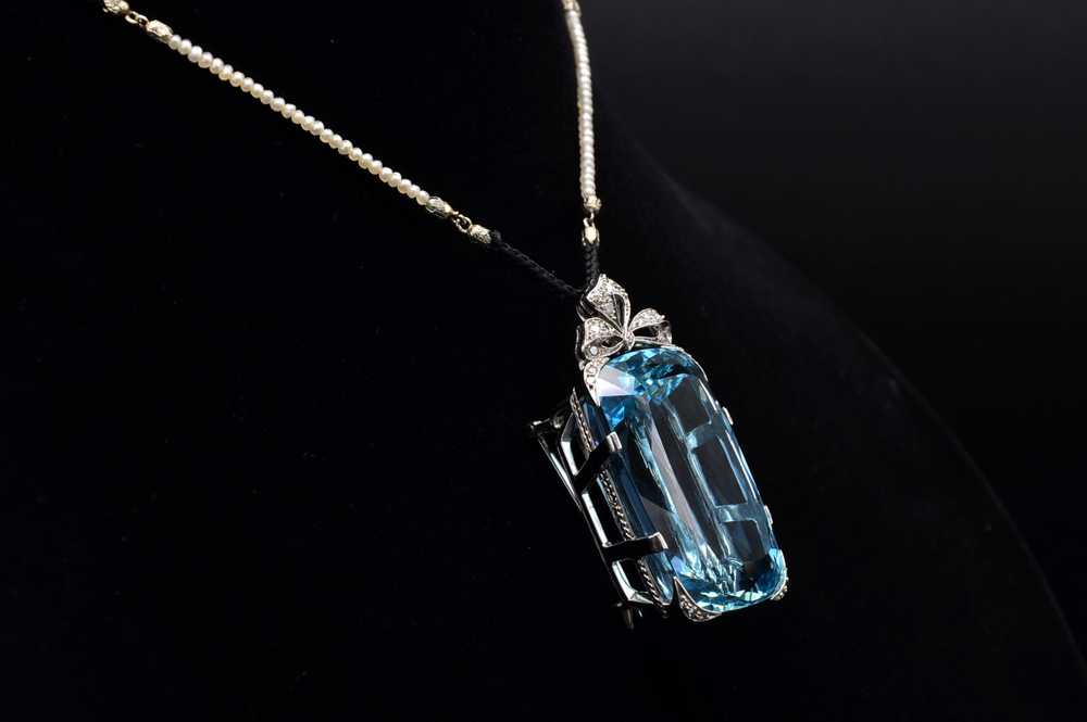 The Evianna: 100 Carat Santa Maria Aquamarine Edw… - image 4