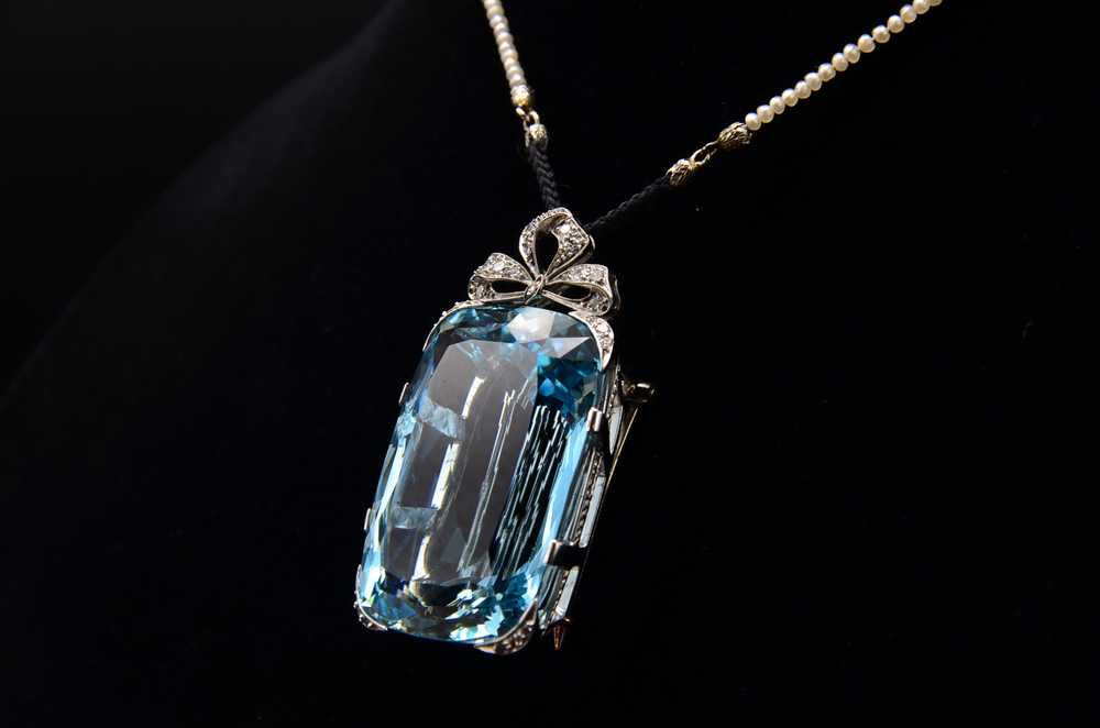 The Evianna: 100 Carat Santa Maria Aquamarine Edw… - image 5