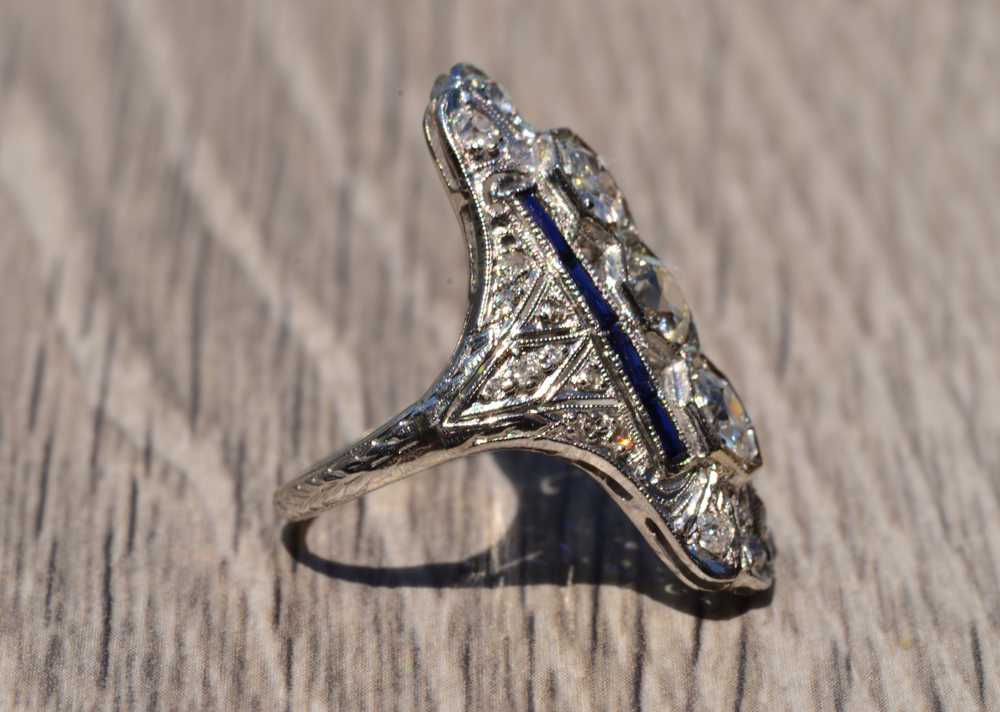The Connecticut: Antique Filigree platinum ring s… - image 4