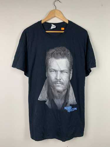 Band Tees × Rock T Shirt × Vintage Blake Shelton … - image 1