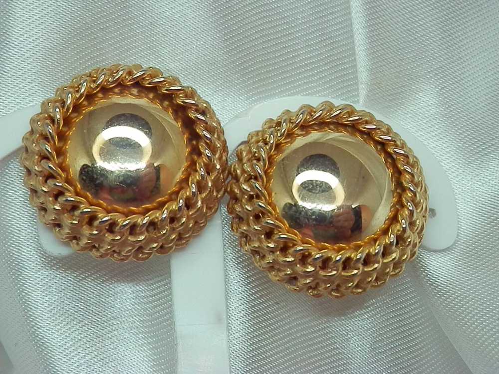 Vintage 80's Mellow Gold Tone XX Pretty Round Lig… - image 3