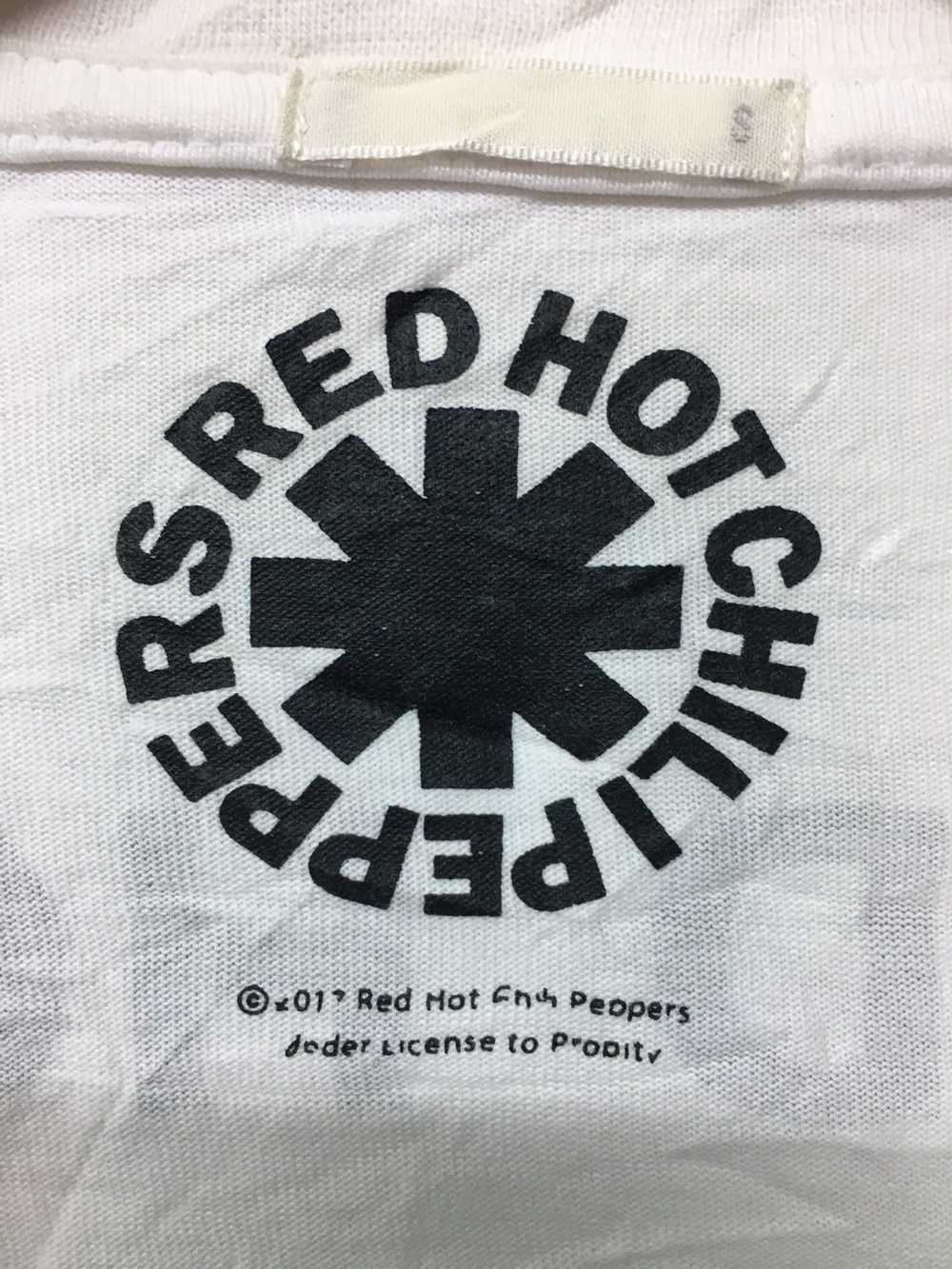 Band Tees Red Hot Chili Pappers Los Angeles Calif… - image 5